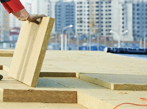Rock wool for flat roofs